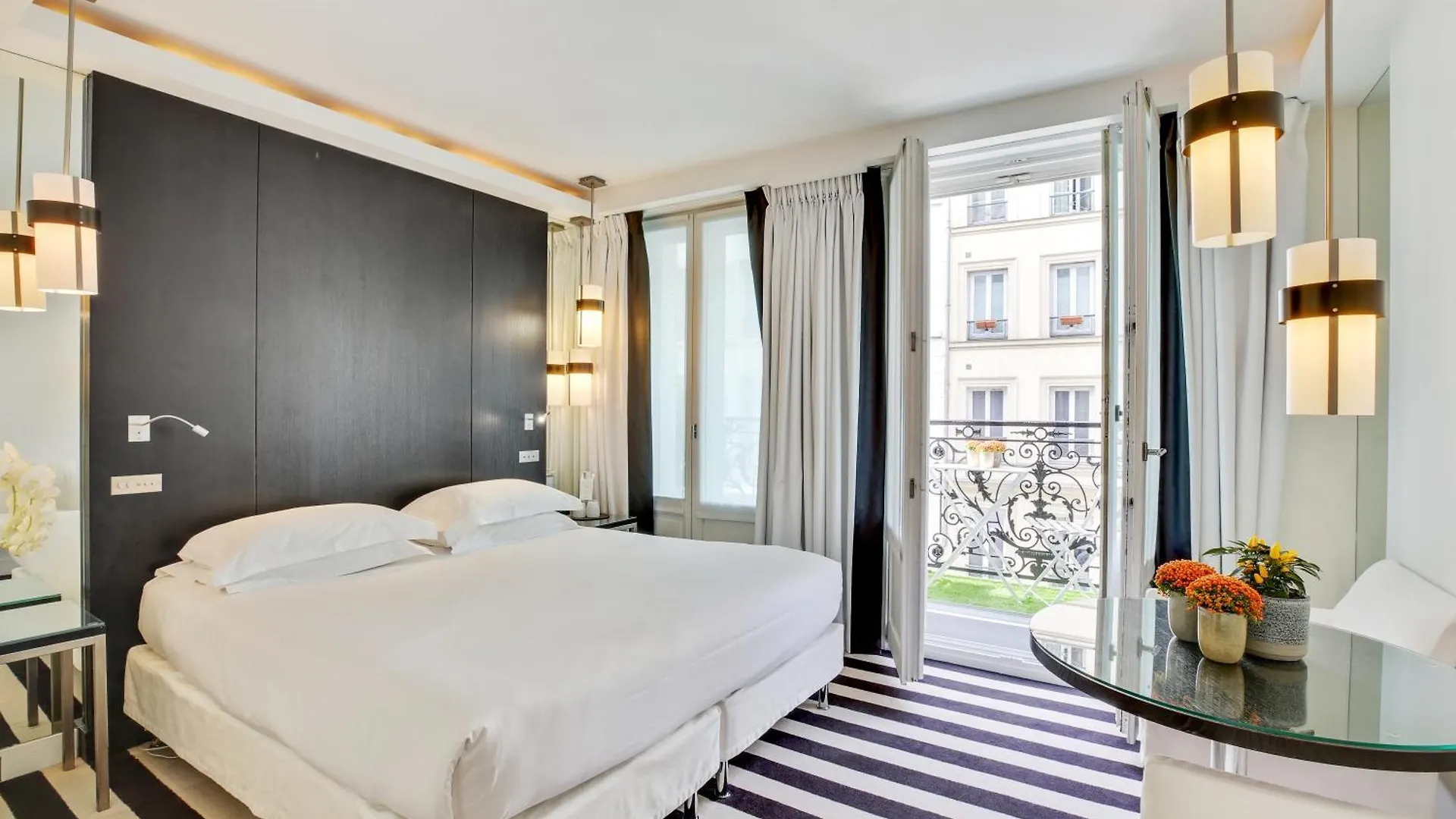 Le A Hotel Paris