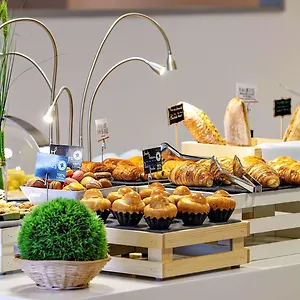 Mercure Vaugirard Porte De Versailles Paris