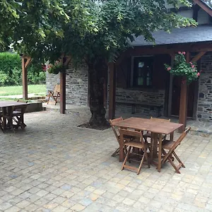https://gites-au-chant-des-marmites.midi-pyreneeshotels.com