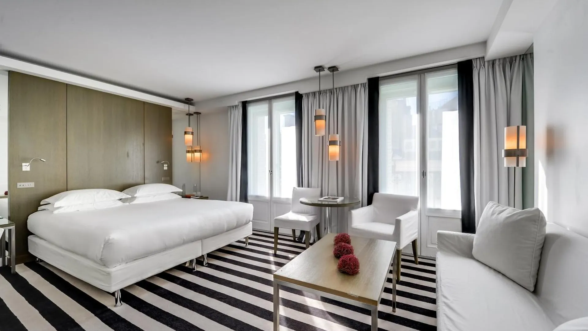 Le A Hotel Paris