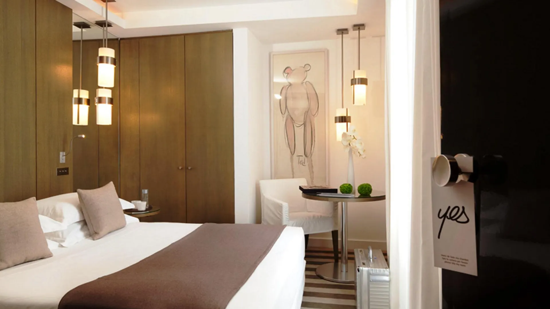 Le A Hotel Paris
