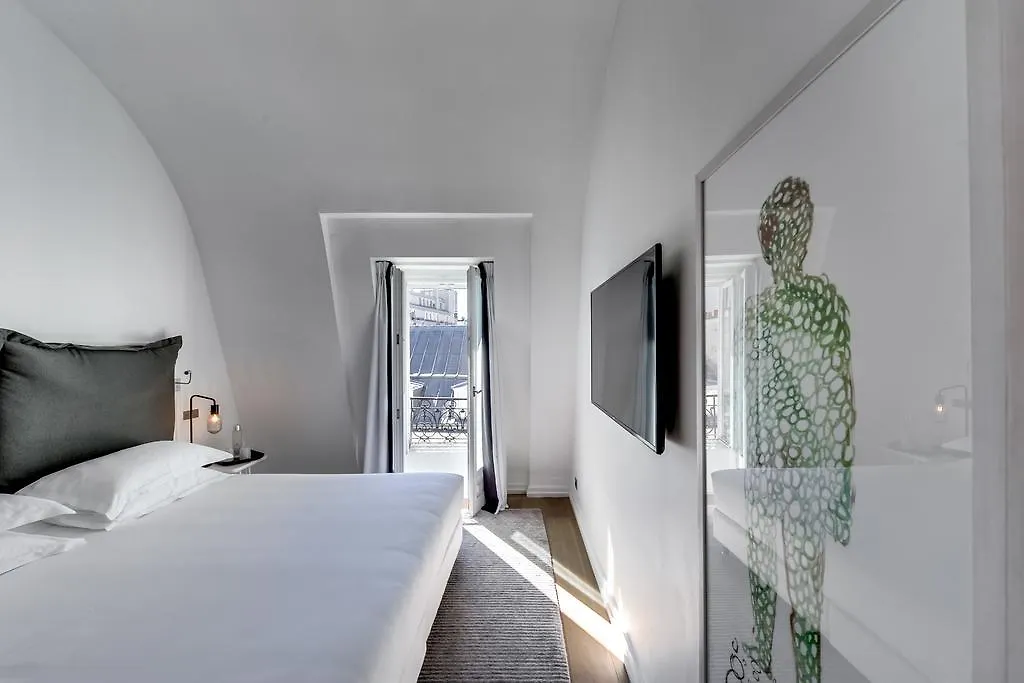 Le A Hotel Paris