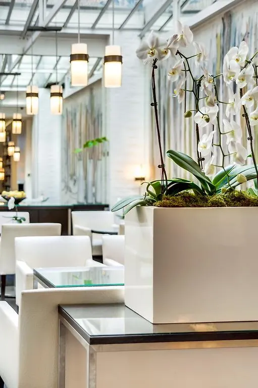 Le A Hotel Paris France
