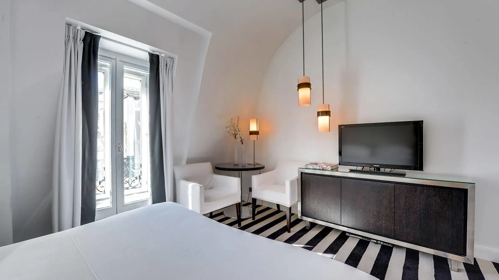 Le A Hotel Paris